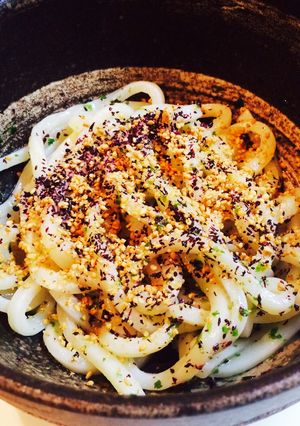 ずぼら飯？ ごまのり香る ゆかりうどん-レシピのメイン写真