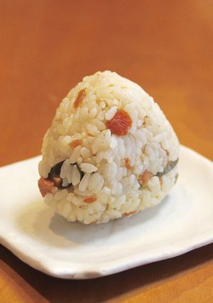 鮭昆布おにぎり-レシピのメイン写真