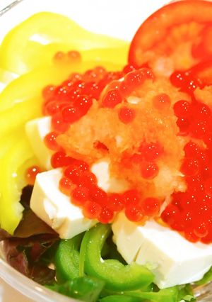 いくら乗せ豆腐サラダ-レシピのメイン写真