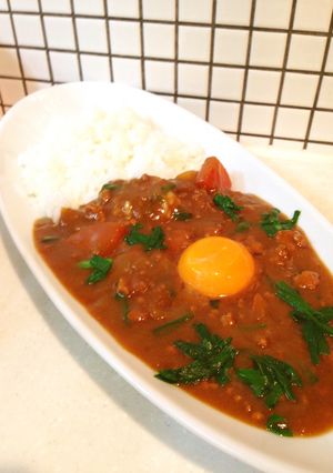 バターとルーで作る☆新たまねぎニラカレー-レシピのメイン写真