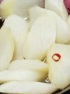 うどの簡単甘酢漬け-レシピのメイン写真