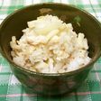 塩糀でつくるタケノコご飯