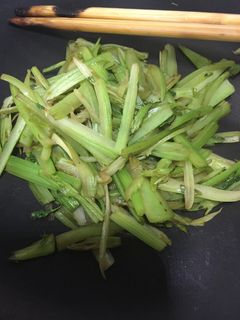 作り置き常備菜!セロリの簡単旨きんぴら-レシピのメイン写真