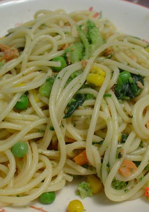 Ｍｉｘベジと鮭の☆春色たらこスパゲティ-レシピのメイン写真
