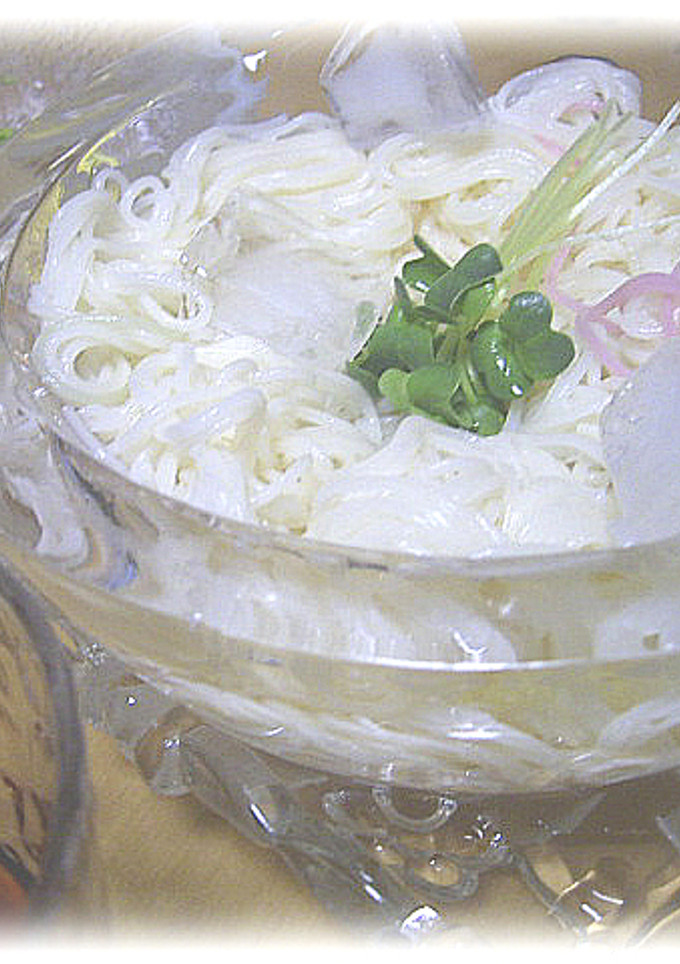 氷の器で！（≧ω≦）b　ひんやりそうめん-レシピのメイン写真