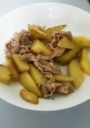 新じゃがと豚肉のイタリアンハーブソテー-レシピのメイン写真