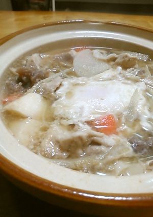 一人鍋で月見豚汁-レシピのメイン写真