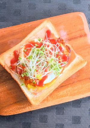 ベーコンエッグチーズトースト-レシピのメイン写真