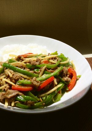簡単！青椒肉絲（チンジャオロース）-レシピのメイン写真