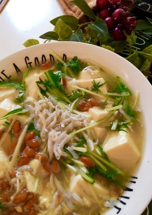 カップでそのまま！納豆と豆腐のスープ-レシピのメイン写真