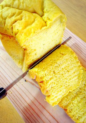 お砂糖なし！南瓜たっぷりふわふわ食パン-レシピのメイン写真