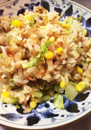 ツナ、キャベツ、コーンの炒飯-レシピのメイン写真