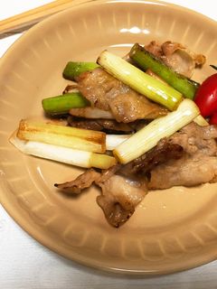 ねぎ大量消費★ねぎと豚肉のバター醤油炒め-レシピのメイン写真