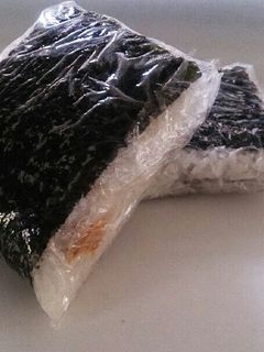 夜食やお弁当に☆チーズおかかのおにぎらず-レシピのメイン写真