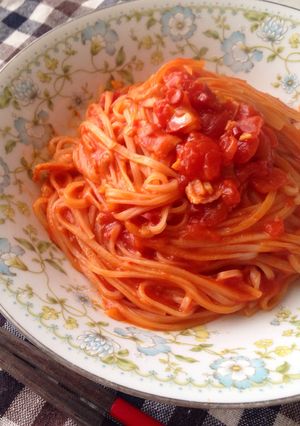 稲庭うどんで！トマトとチーズのパスタ風-レシピのメイン写真