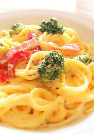 鶏味塩 de 落合シェフ式カルボナーラ-レシピのメイン写真