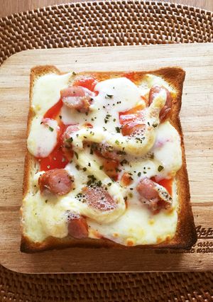 ウインナーとWチーズトースト-レシピのメイン写真