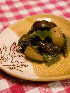 甘辛☆ナスと玉ねぎのごま味噌炒め-レシピのメイン写真