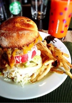 ジューシーハンバーグの絶品チーズバーガー-レシピのメイン写真