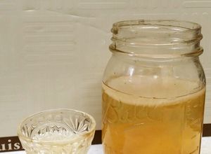 ココナッツウォーターで作る紅茶キノコ-レシピのメイン写真