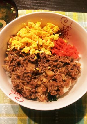 みんな大好き！ひき肉とえのきのトロトロ丼-レシピのメイン写真