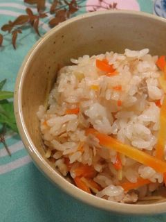 生姜が決めての人参とツナの炊き込みご飯-レシピのメイン写真