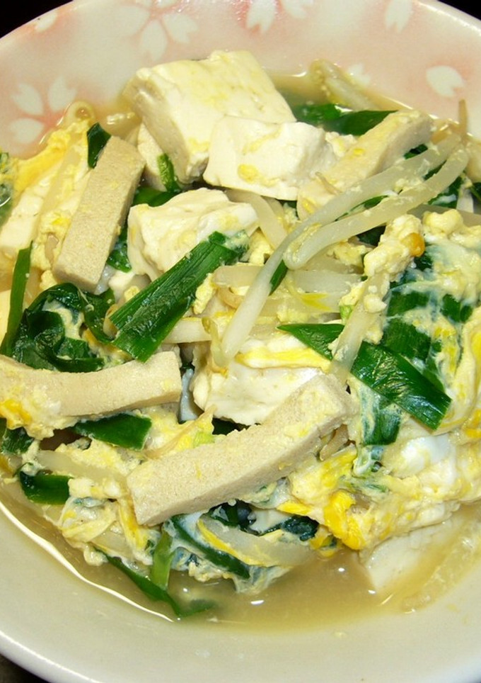 にらと豆腐と凍み豆腐の卵とじ-レシピのメイン写真
