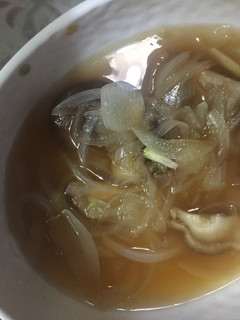 椎茸と玉ねぎのデトックススープ-レシピのメイン写真