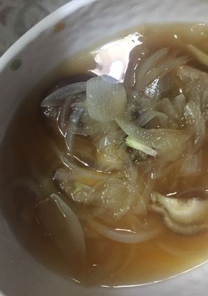 椎茸と玉ねぎのデトックススープ-レシピのメイン写真