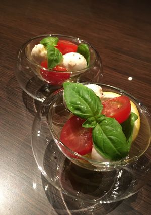 トマトとモッツァレラのカプレーゼ-レシピのメイン写真