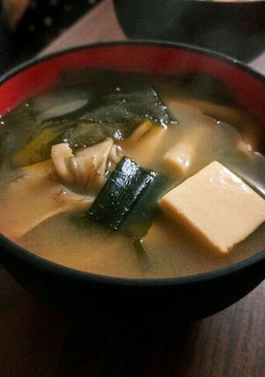 きのこ ワカメ 味噌汁-レシピのメイン写真