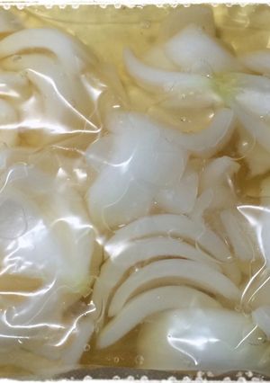 新玉ねぎのらっきょう酢漬け-レシピのメイン写真
