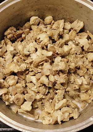 加熱済食材に麹を散らすだけ、簡単保存食-レシピのメイン写真