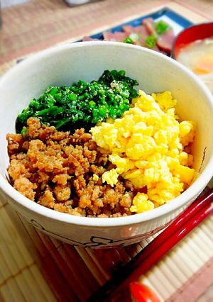 スタミナ3色そぼろ丼-レシピのメイン写真
