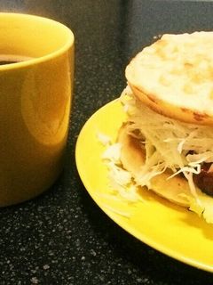 コストコ.ワッフル白身魚サンド-レシピのメイン写真