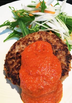 冷凍玉ねぎみじん切りとお麩入りハンバーグ-レシピのメイン写真