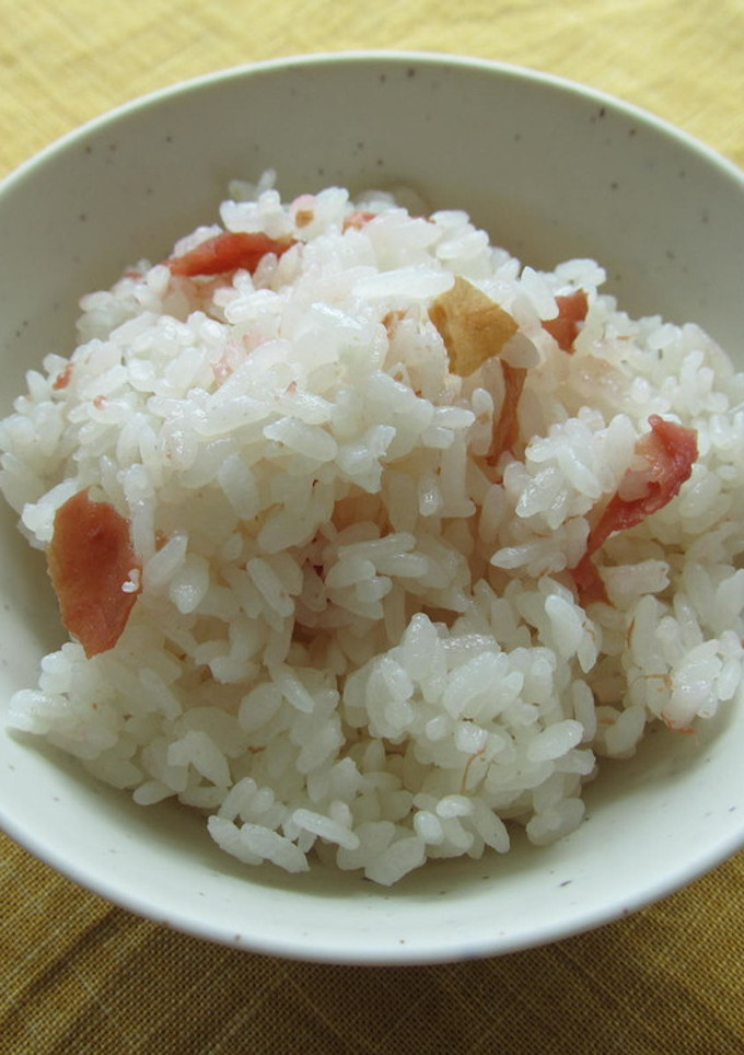 梅の炊き込みご飯-レシピのメイン写真