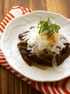 まるごと玉ねぎと茄子のゴマドレ炒め-レシピのメイン写真