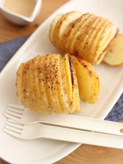 まるごとじゃがいものごま焼きサラダ-レシピのメイン写真