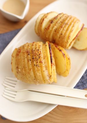 まるごとじゃがいものごま焼きサラダ-レシピのメイン写真