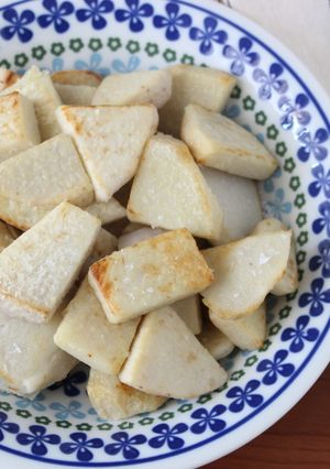 チンして焼くだけ♪里芋(親芋)のステーキ-レシピのメイン写真