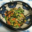 季節の野菜ときのこを辛子胡麻醤油和え