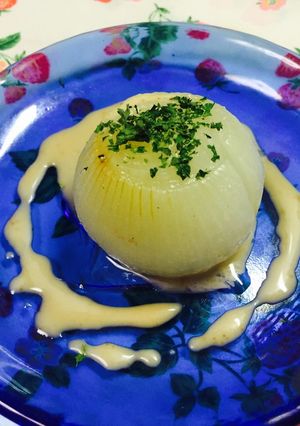 新たま丸ごと☆とろ〜り♪ゴマドレサラダ-レシピのメイン写真