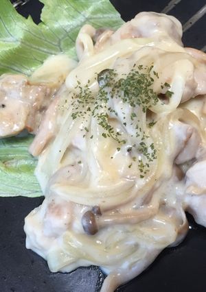 簡単ホワイトソースで鶏モモ肉のクリーム煮-レシピのメイン写真