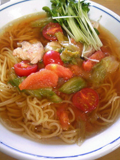インスタント袋麺でトマトラーメン-レシピのメイン写真