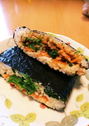 ビビンパおにぎらず-レシピのメイン写真