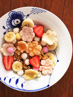 春の朝食! 雛あられでグラノーラ-レシピのメイン写真