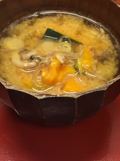 かぼちゃ、みょうが、しめじのお味噌汁-レシピのメイン写真