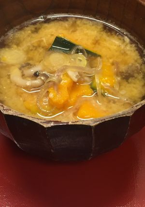 かぼちゃ、みょうが、しめじのお味噌汁-レシピのメイン写真