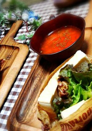 カフェ風　照り焼きチキンホットサンド-レシピのメイン写真